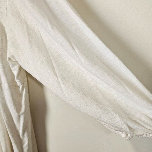 EUC CHICO'S LINEN BLEND EMBELLISHED SPLIT V SCOOP NECK BOHO TOP SIZE 2 WMNS L - Picture 10 of 13